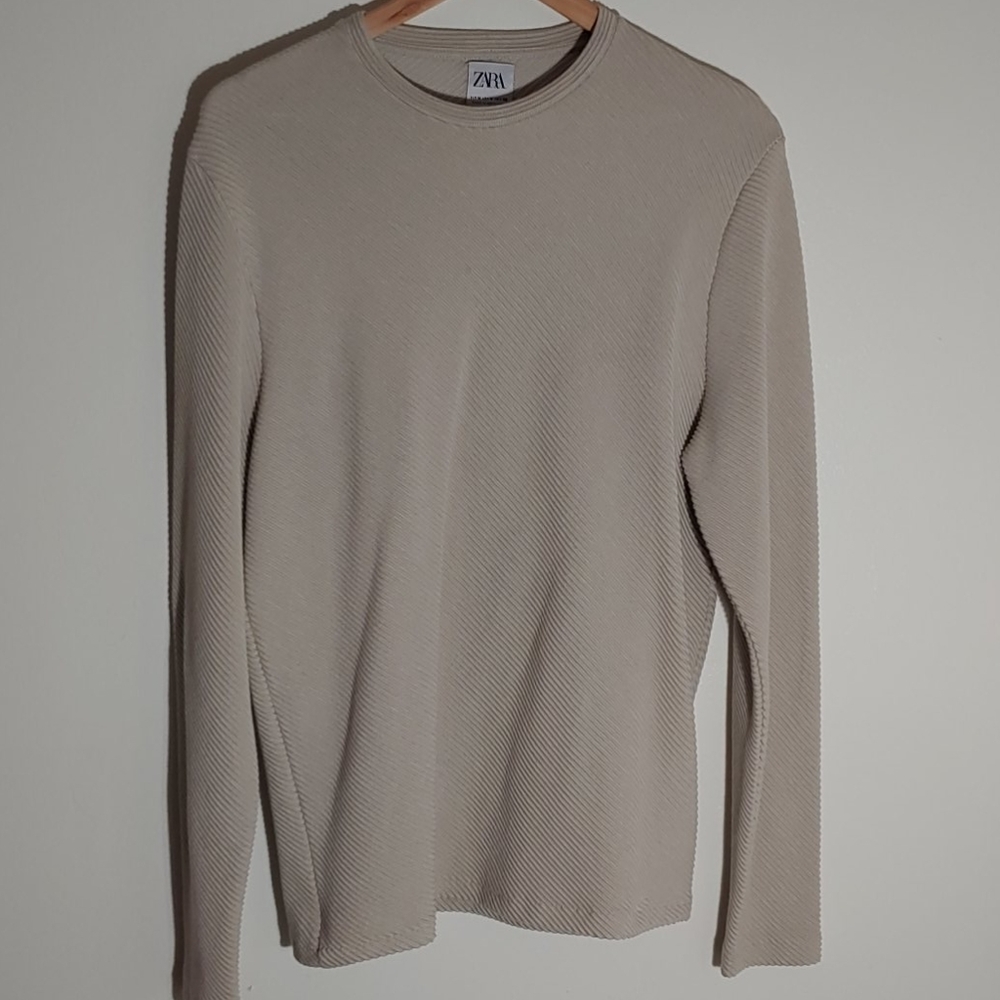 ZARA Man Textured Knit Sweater